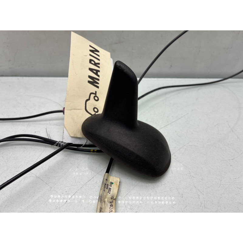 Antenne MERCEDES CLASSE C 204 Photo n°2
