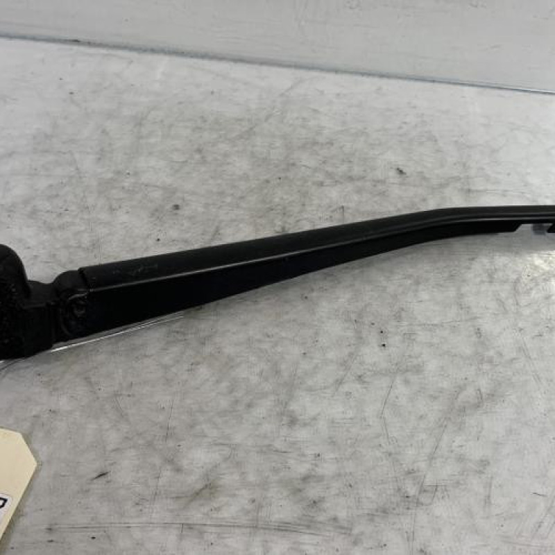 Bras essuie glace arriere BMW SERIE 1 E87 Photo n°1