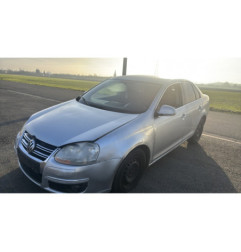 Eclairage de plafonnier VOLKSWAGEN JETTA 3