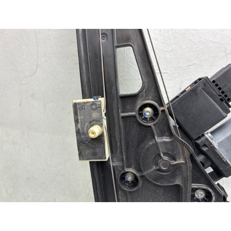 Leve vitre electrique avant droit PEUGEOT 3008 2 Photo n°3