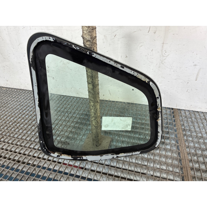 Custode arriere droit DACIA DUSTER 1 Photo n°1
