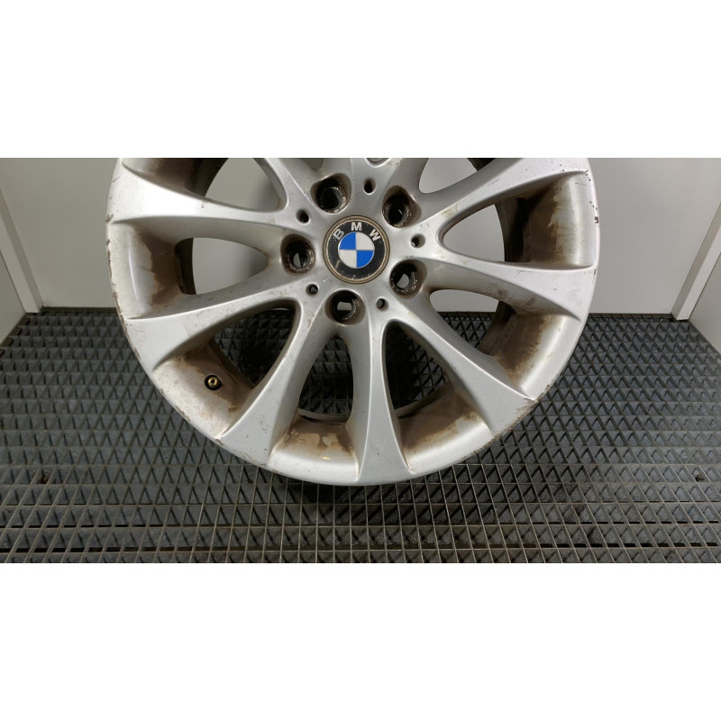 Jante BMW SERIE 3 E90 Photo n°2