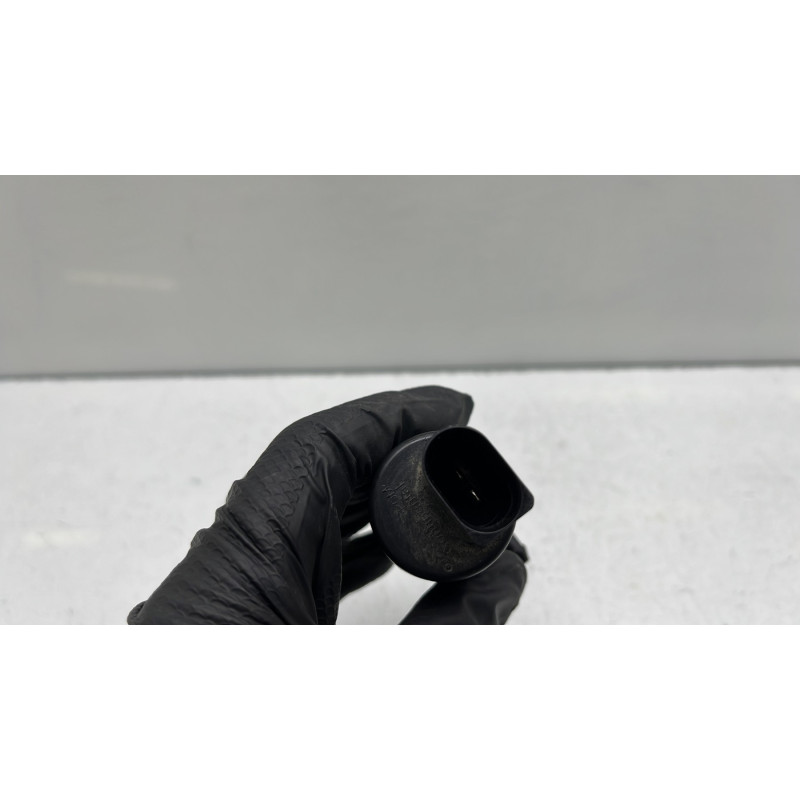 Pompe lave glace avant MERCEDES CLASSE C 204 Photo n°3