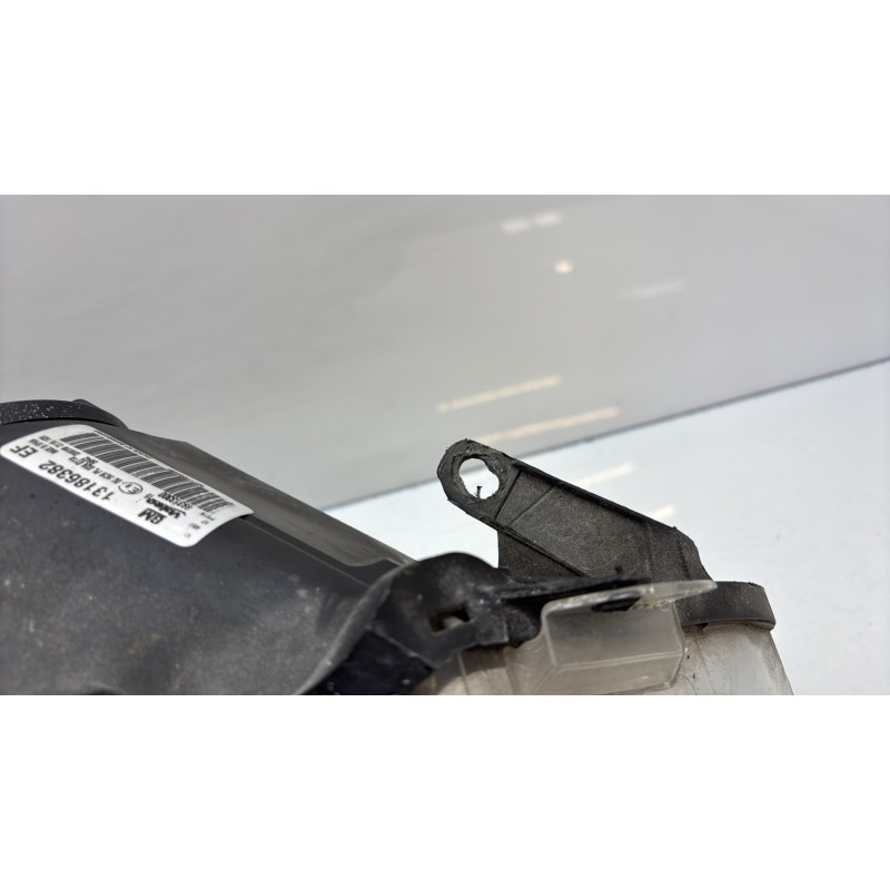 Optique avant principal droit (feux)(phare) OPEL CORSA D Photo n°5