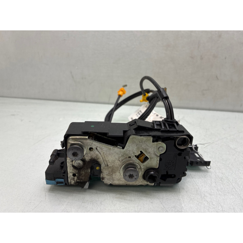 Serrure arriere droit PEUGEOT 207 Photo n°4