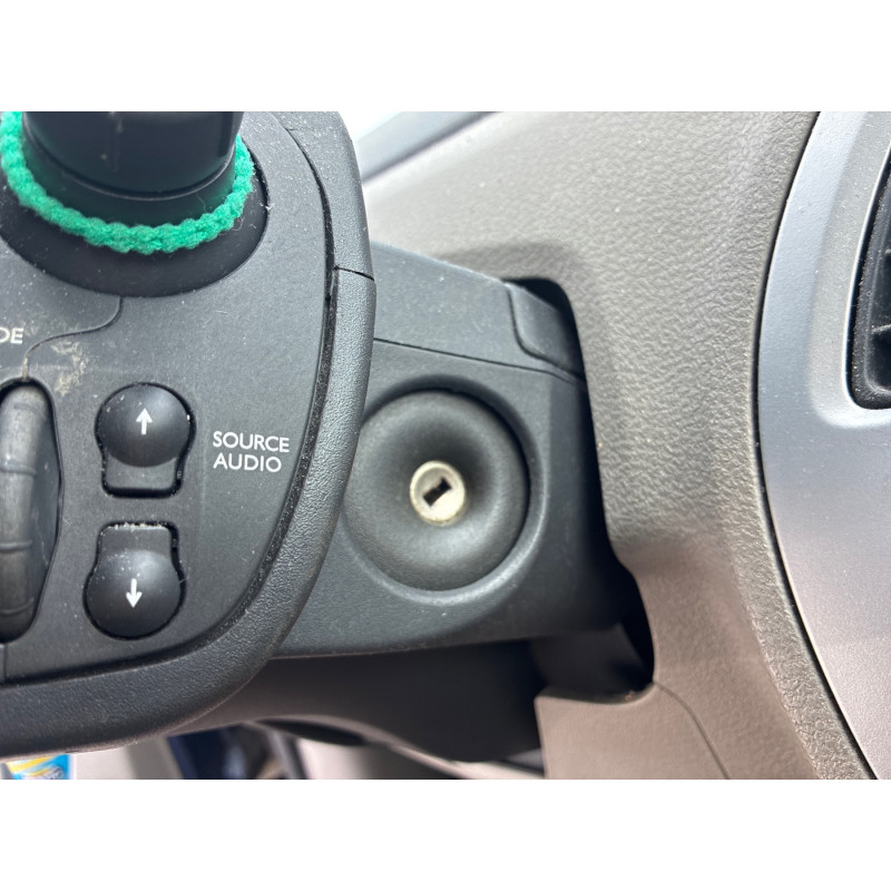 Serrure arriere gauche RENAULT MODUS Photo n°18