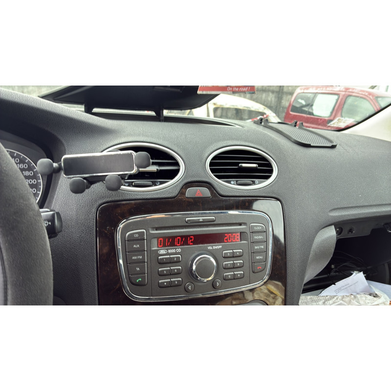 Calandre FORD FOCUS 2 Photo n°20