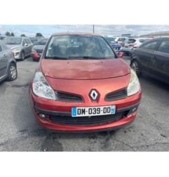 Vitre avant gauche RENAULT CLIO 3