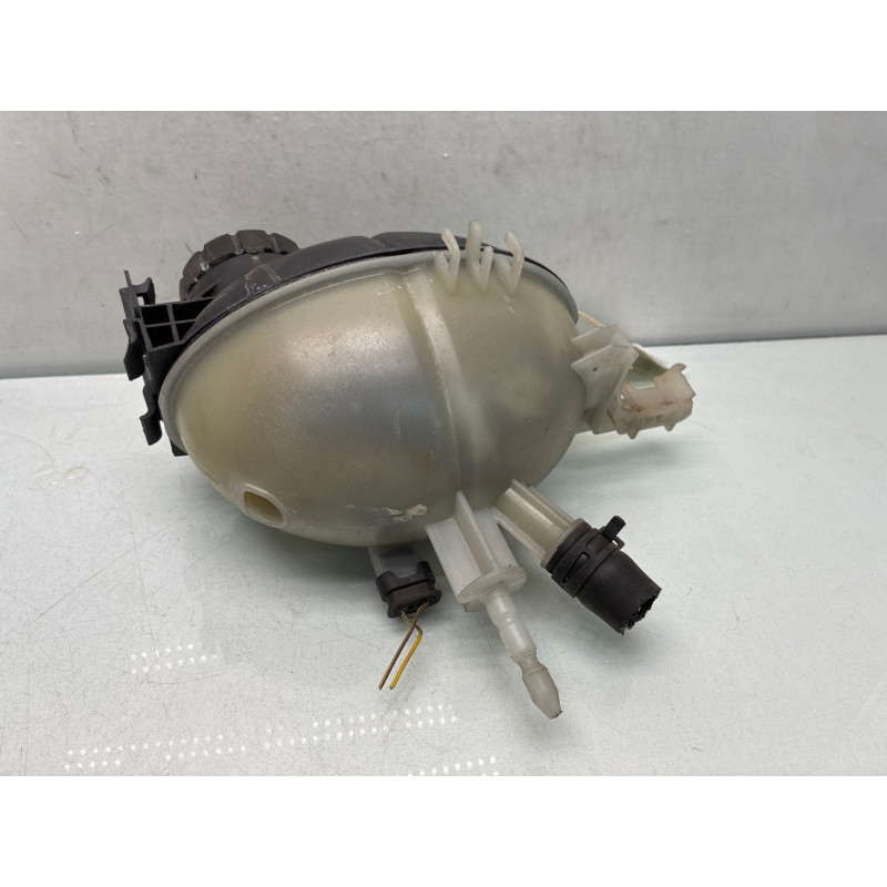 Vase d'expansion MERCEDES CLASSE C 204 Photo n°3