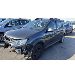 Vitre avant gauche DACIA SANDERO 2