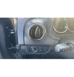 Vitre avant gauche DACIA SANDERO 2