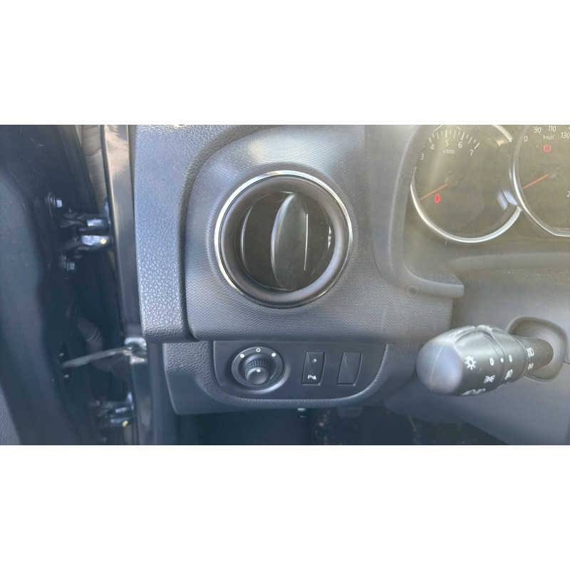 Vitre avant gauche DACIA SANDERO 2 Photo n°19