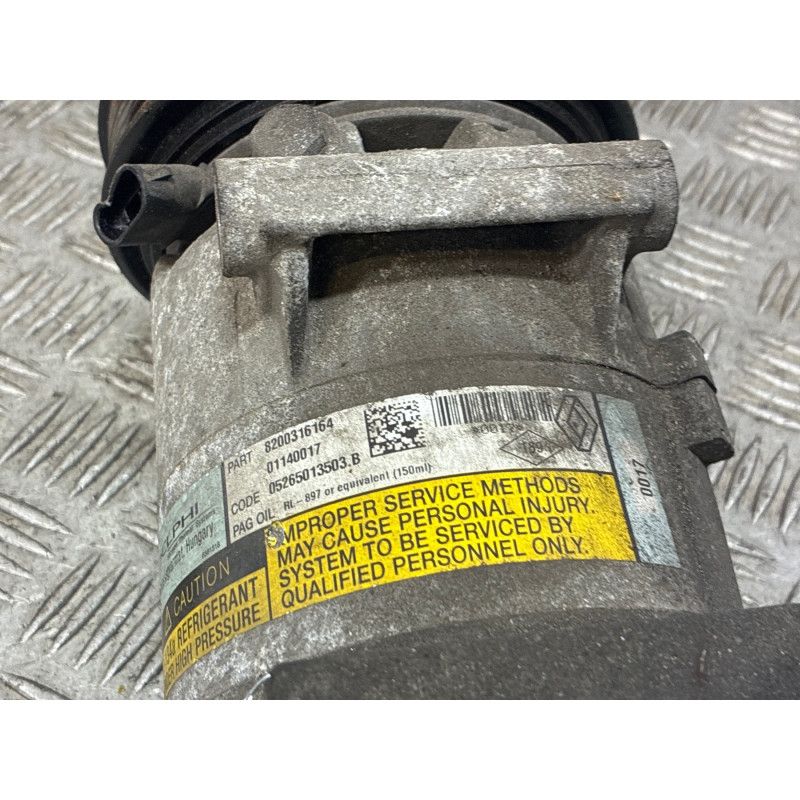 Compresseur clim RENAULT SCENIC 2 Photo n°3