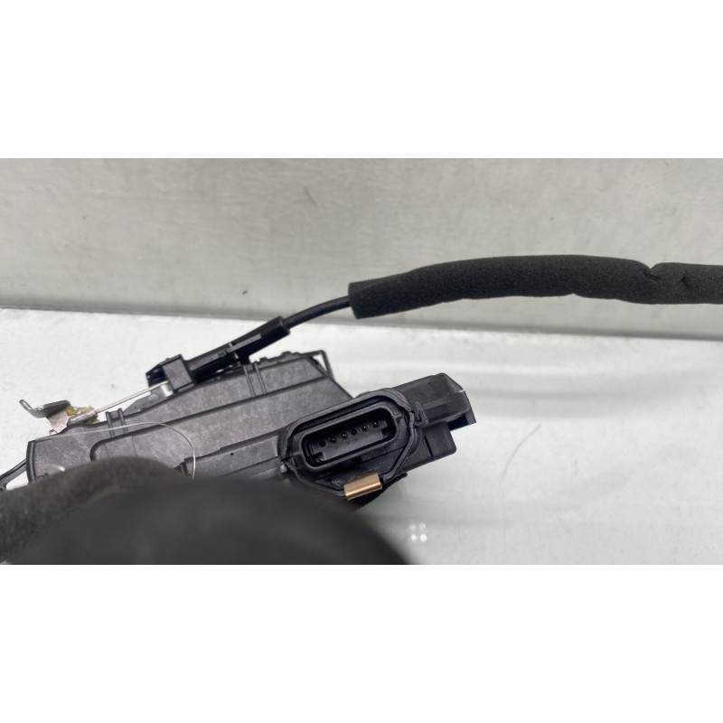 Serrure arriere droit RENAULT CLIO 5 Photo n°5