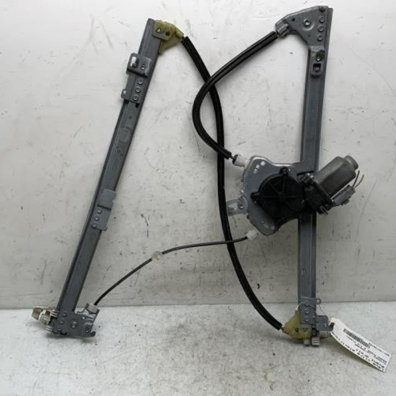 Leve vitre electrique avant droit CITROEN XSARA Photo n°1