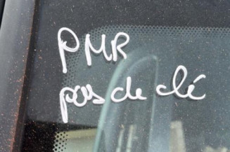 Leve vitre electrique avant droit CITROEN XSARA