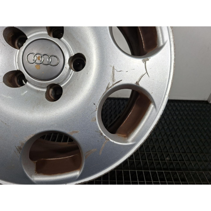 Jante AUDI A4 2 Photo n°1