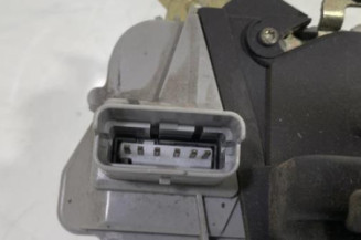 Serrure avant gauche PEUGEOT 307