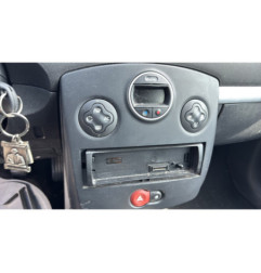 Feu arriere principal gauche (feux) RENAULT CLIO 3