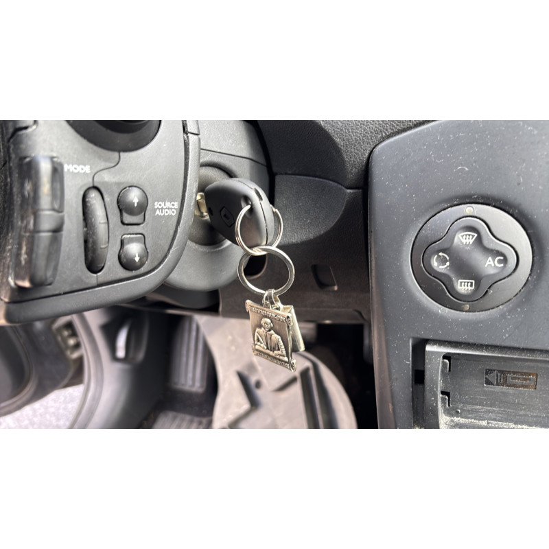 Feu arriere principal gauche (feux) RENAULT CLIO 3 Photo n°19