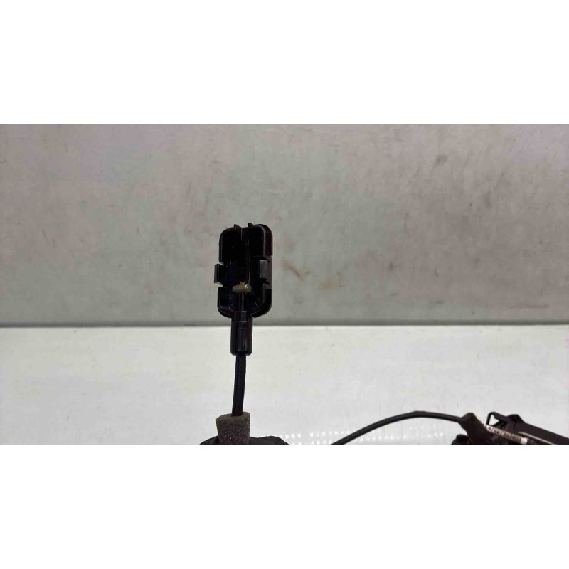 Serrure arriere gauche RENAULT CLIO 4 Photo n°4