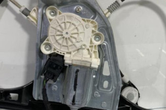 Leve vitre electrique avant droit MERCEDES CLASSE CLC 203
