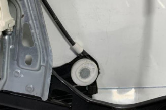 Leve vitre electrique avant droit MERCEDES CLASSE CLC 203