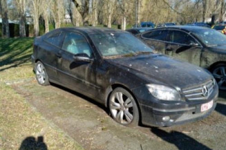 Pedale d'accelerateur MERCEDES CLASSE CLC 203