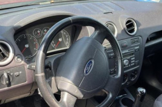 Calculateur moteur FORD FUSION