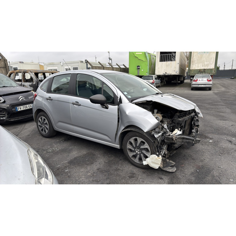 Custode avant gauche (porte) CITROEN C3 2 Photo n°6