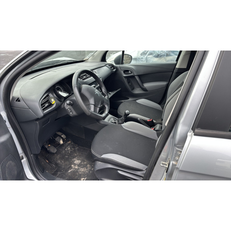 Custode avant gauche (porte) CITROEN C3 2 Photo n°9