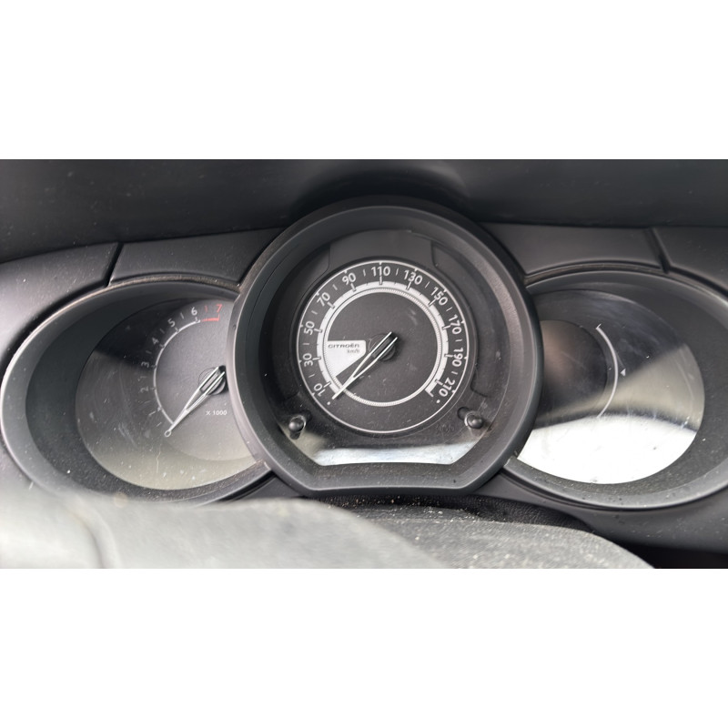 Custode avant gauche (porte) CITROEN C3 2 Photo n°14