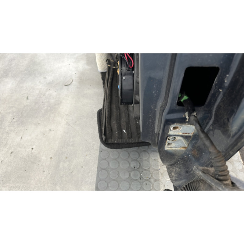 Porte avant gauche VOLKSWAGEN GOLF 6 Photo n°5