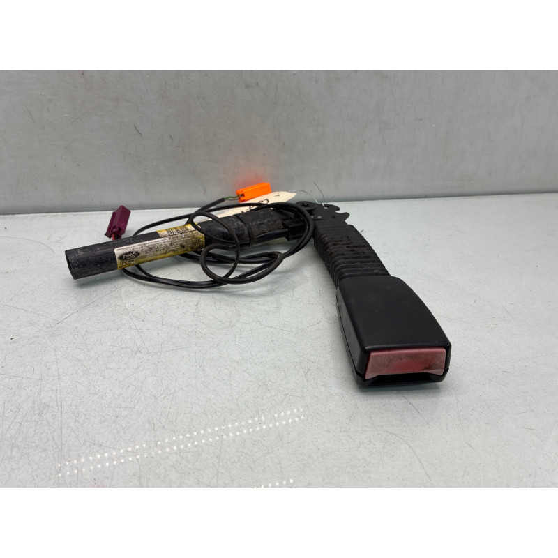 Attache ceinture avant gauche FORD FOCUS 2 Photo n°2