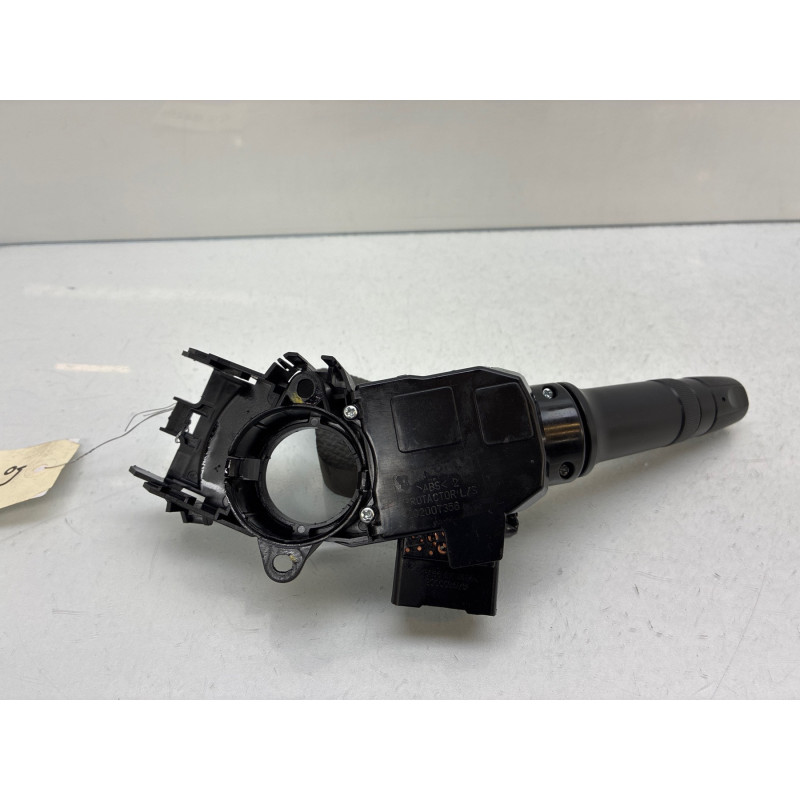 Commodo phare HYUNDAI I 20 1 Photo n°2