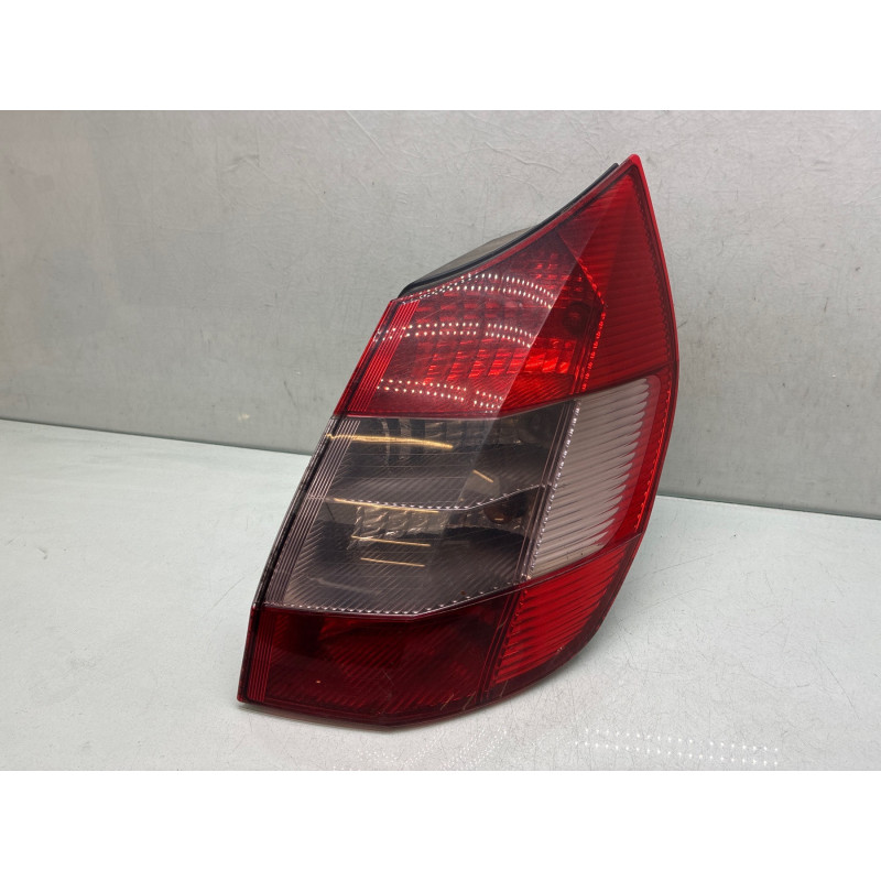 Feu arriere principal droit (feux) RENAULT SCENIC 2 Photo n°2