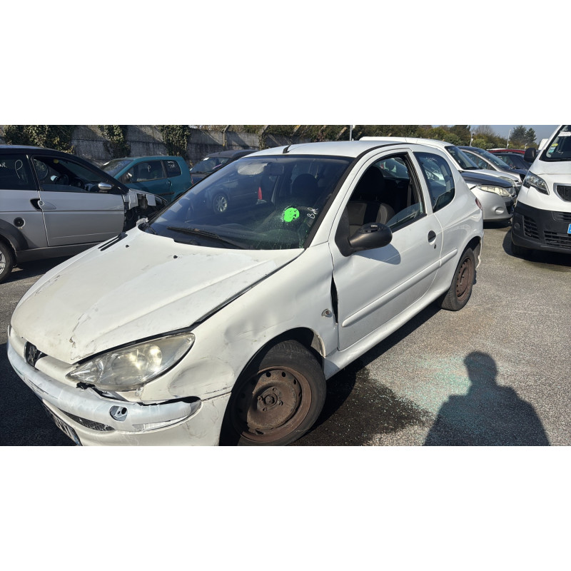 Bouchon de carburant PEUGEOT 206 Photo n°4