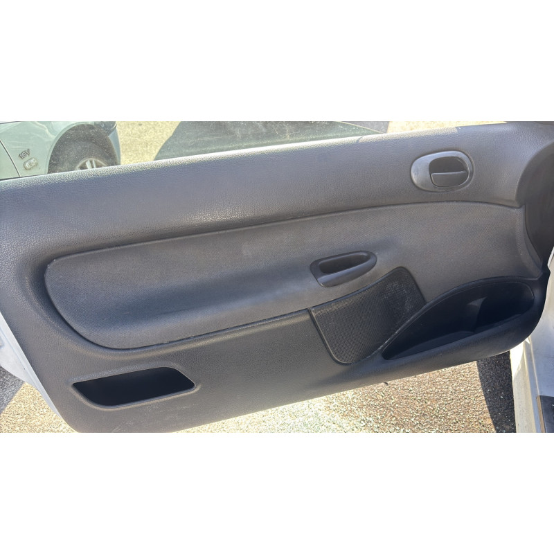 Bouchon de carburant PEUGEOT 206 Photo n°12