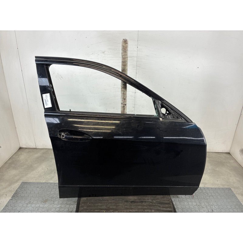 Porte avant droit MERCEDES CLASSE E 212 Photo n°1