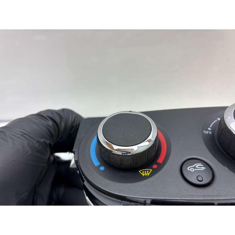 Commande chauffage RENAULT CAPTUR 1 Photo n°2