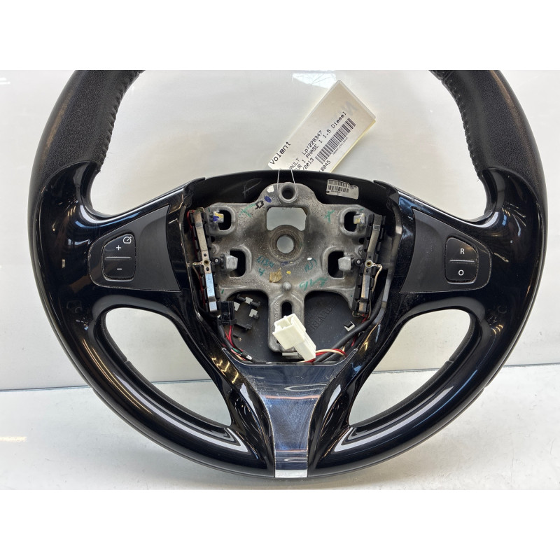 Volant RENAULT CAPTUR 1 Photo n°1