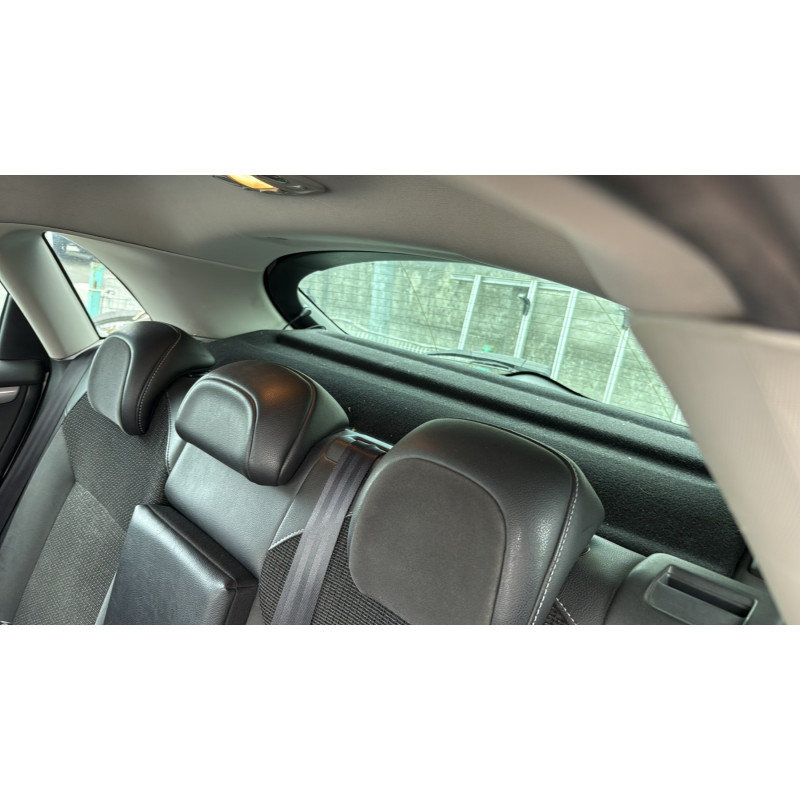 Feu arriere stop central CITROEN C4 2 Photo n°20