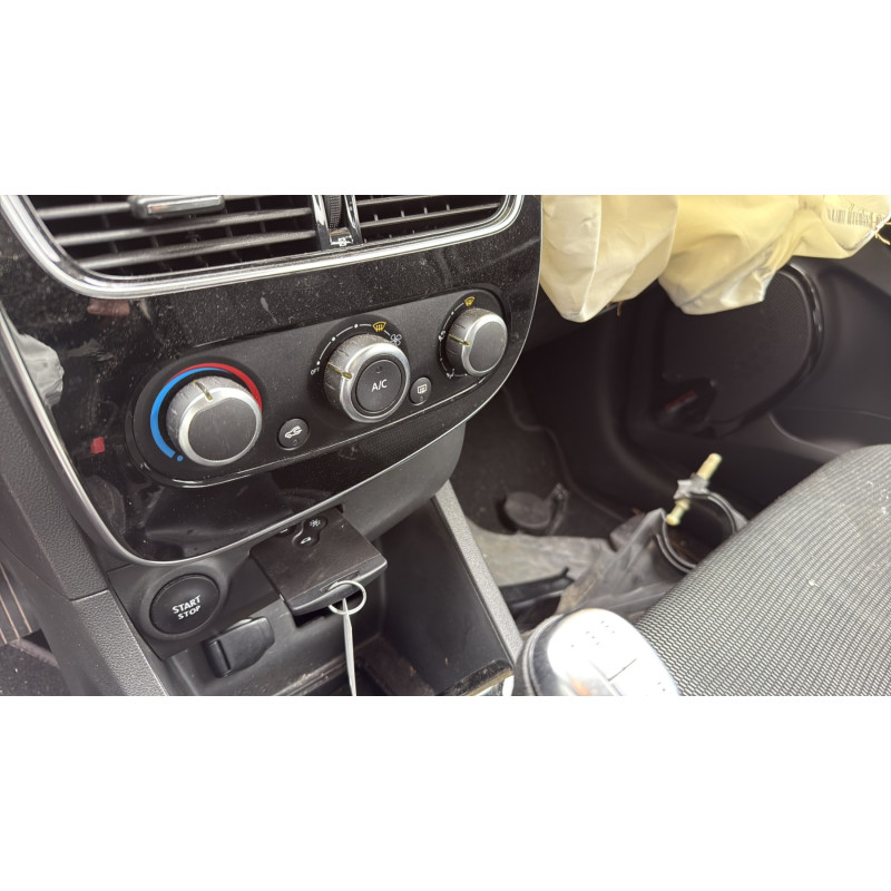 Antenne RENAULT CLIO 4 Photo n°12
