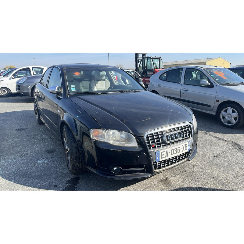 Feu arriere stop central AUDI A4 2 Photo n°5