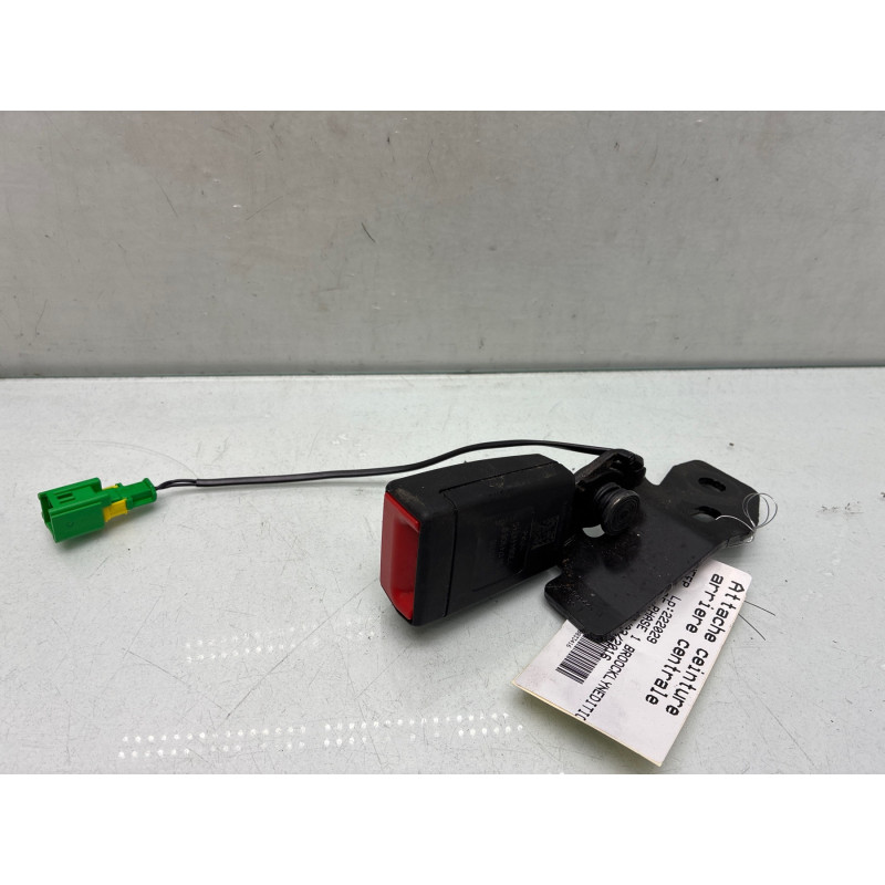 Attache ceinture arriere centrale JEEP RENEGADE Photo n°1
