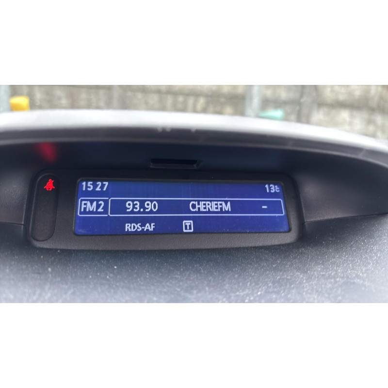 Antenne RENAULT MEGANE 3 Photo n°1