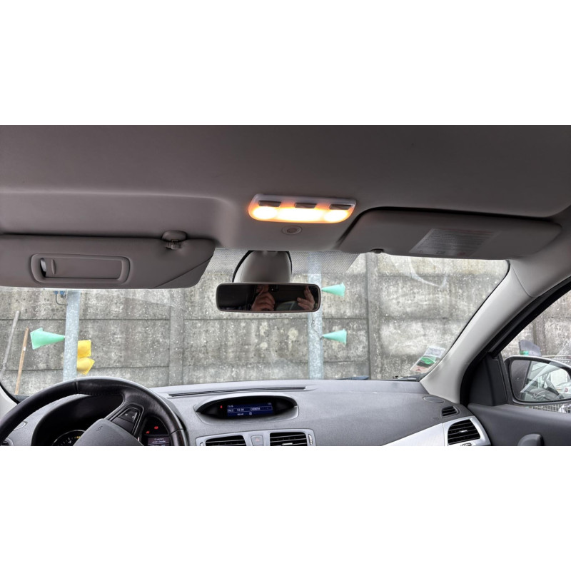 Antenne RENAULT MEGANE 3 Photo n°19