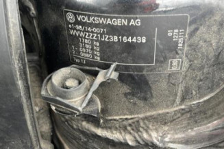 Serrure avant droit VOLKSWAGEN GOLF 4