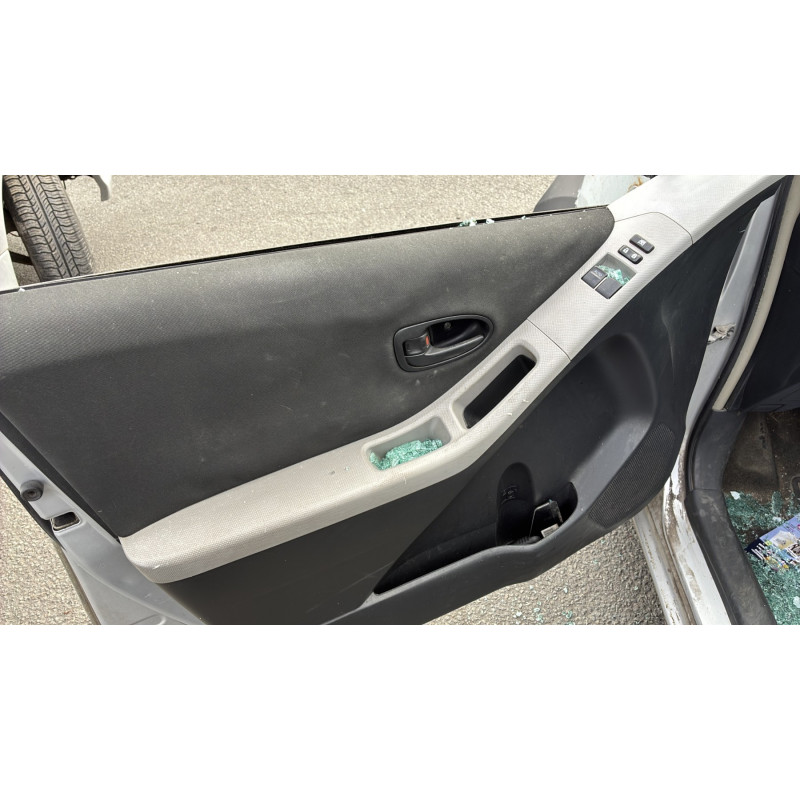 Retroviseur droit TOYOTA YARIS 2 Photo n°16
