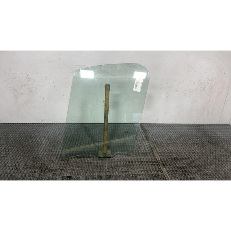 Vitre avant gauche RENAULT TRAFIC 3 COURT Photo n°4